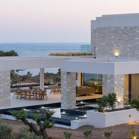 Seanatra Luxury Villa *