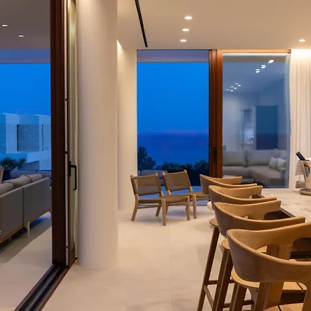 Seanatra Luxury * Ferma
