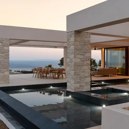 Villa Seanatra Luxury *
