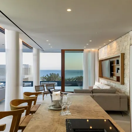 Seanatra Luxury Vila