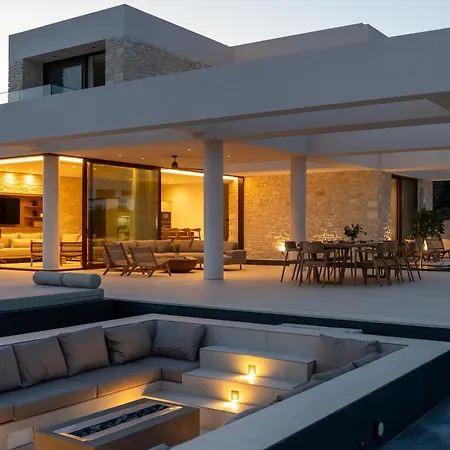 Seanatra Luxury *
