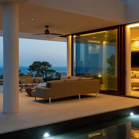 Seanatra Luxury Vila Ferma